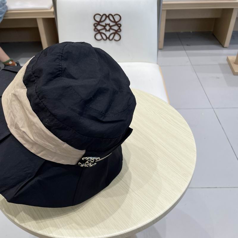 Chanel hat (1440)