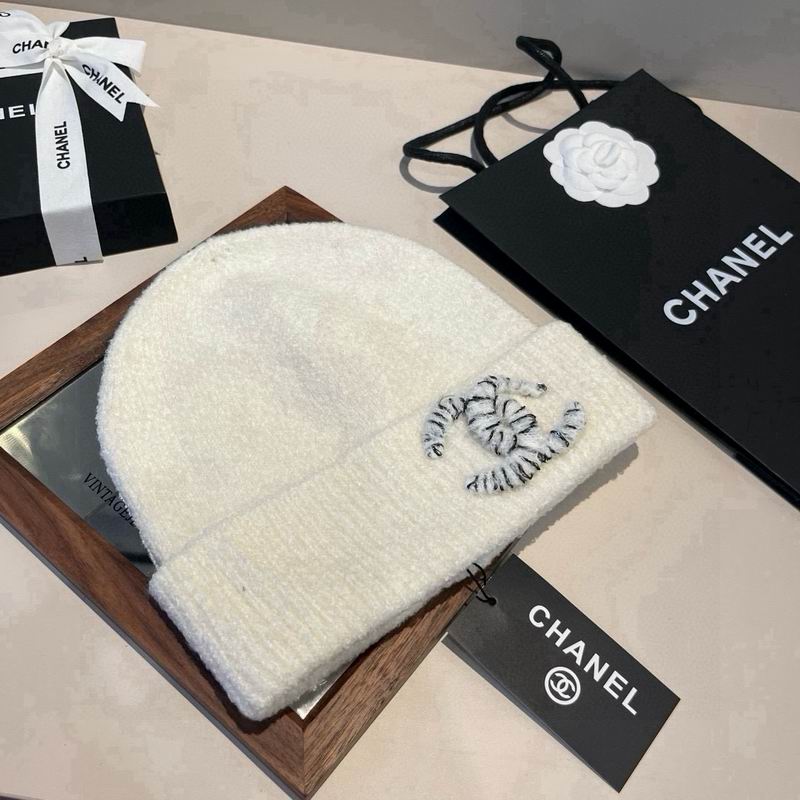 Chanel hat (1446)