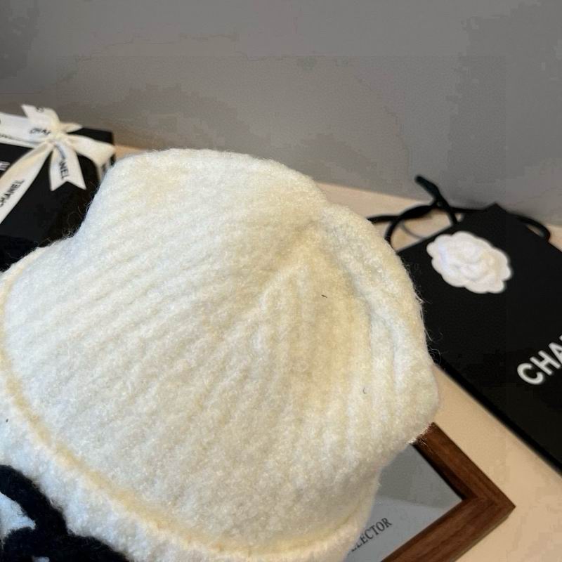 Chanel hat (1460)