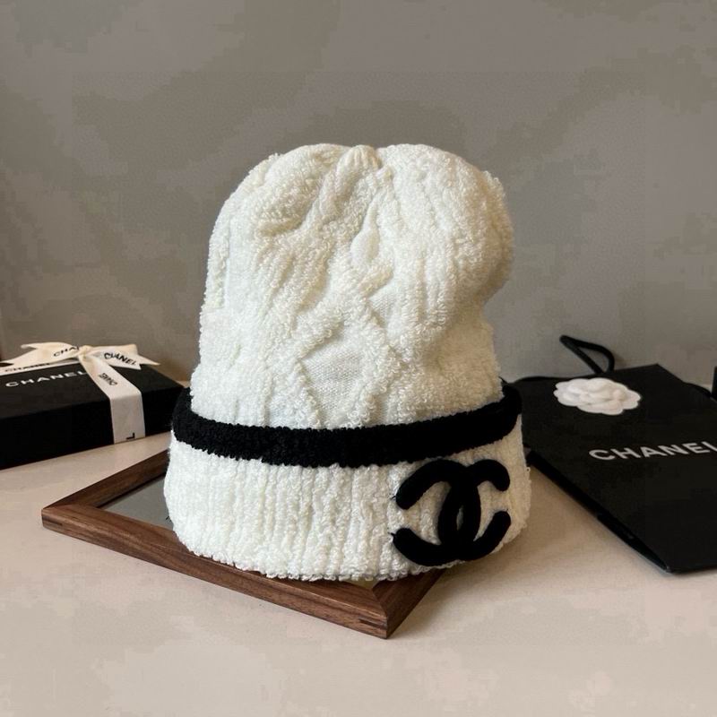 Chanel hat (1476)