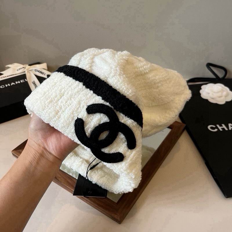 Chanel hat (1477)