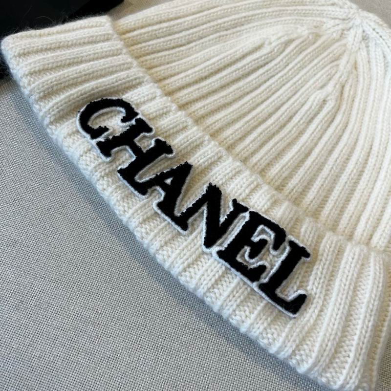 Chanel hat (1586)