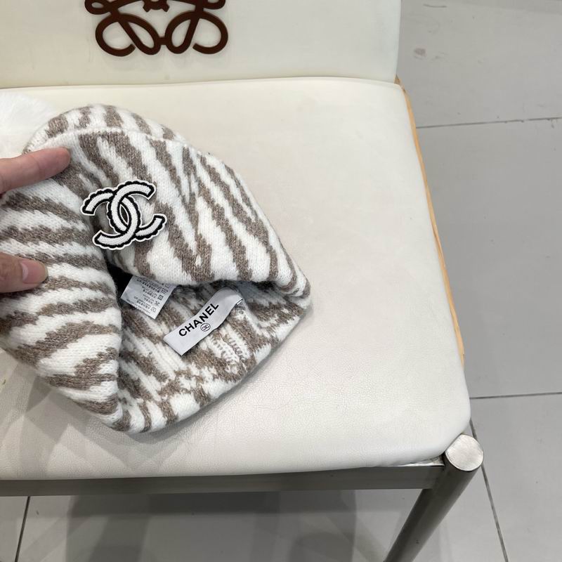 Chanel hat (2246)