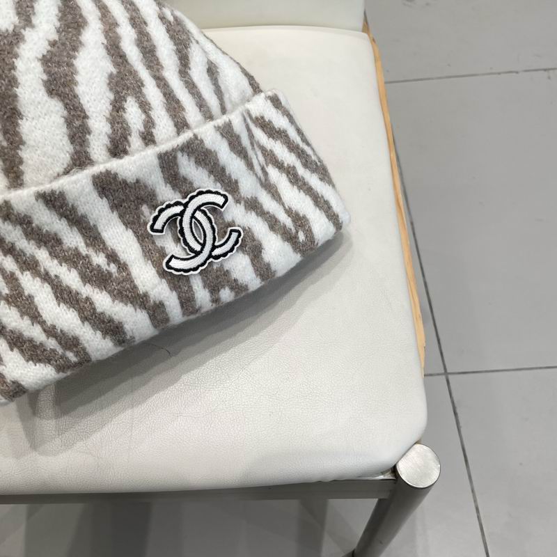 Chanel hat (2251)
