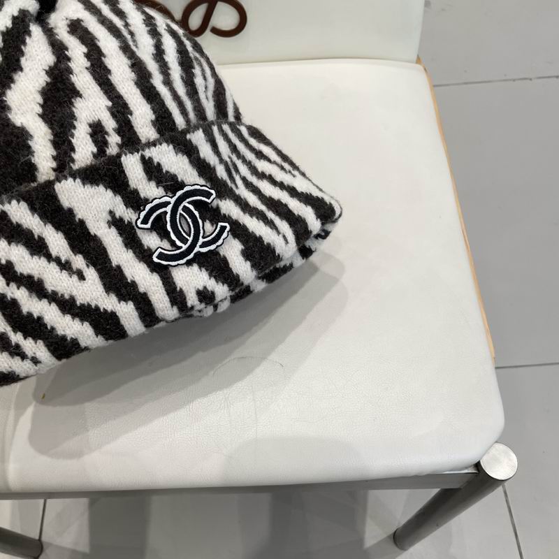 Chanel hat (2260)