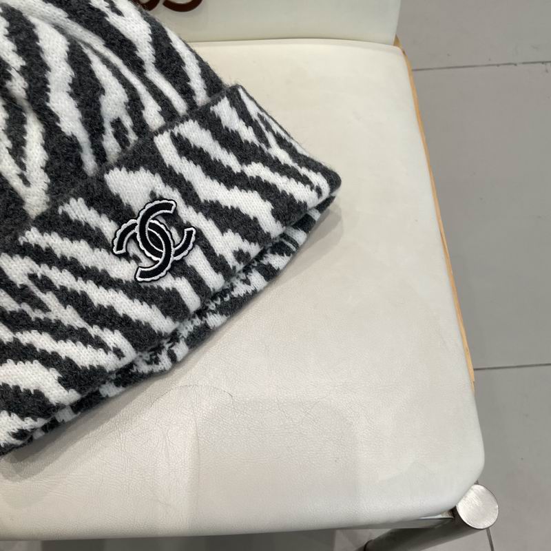 Chanel hat (2269)