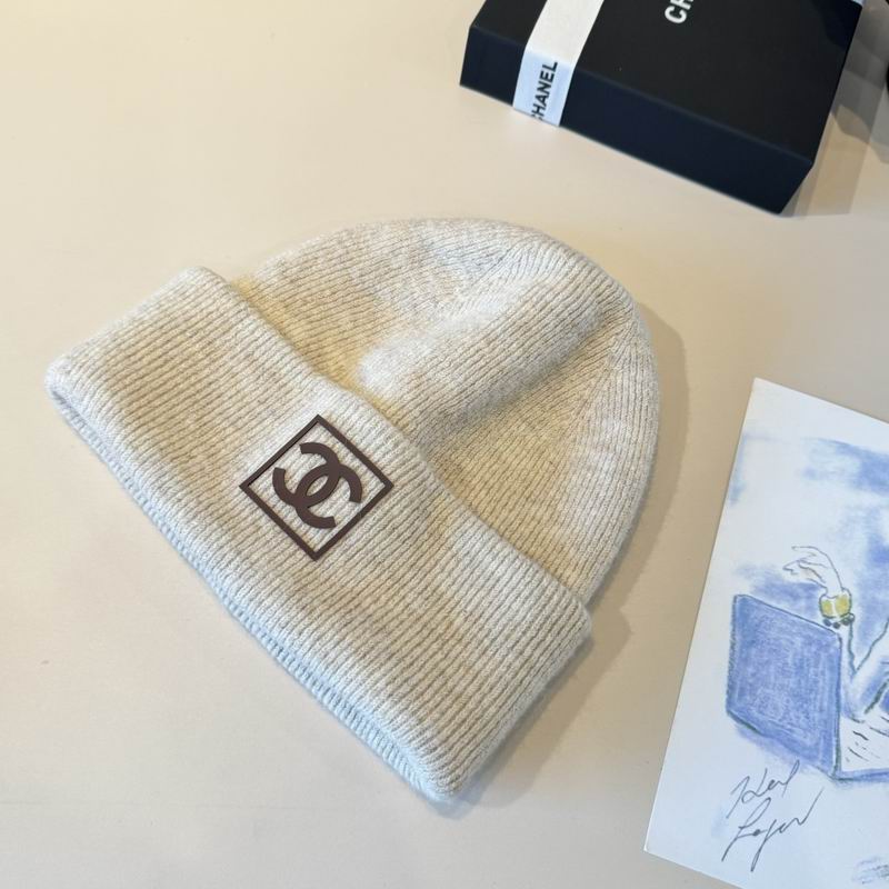 Chanel hat (2318)