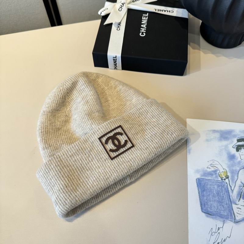 Chanel hat (2321)