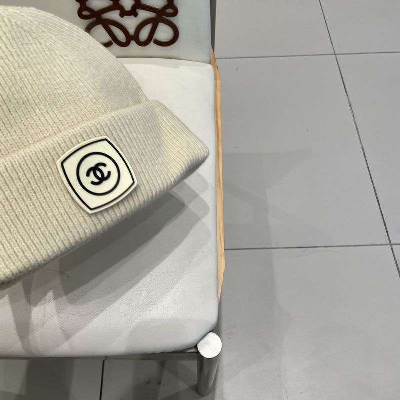 Chanel hat (246)
