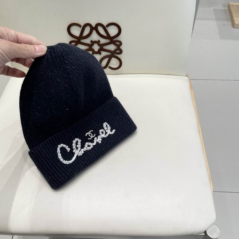Chanel hat (2574)