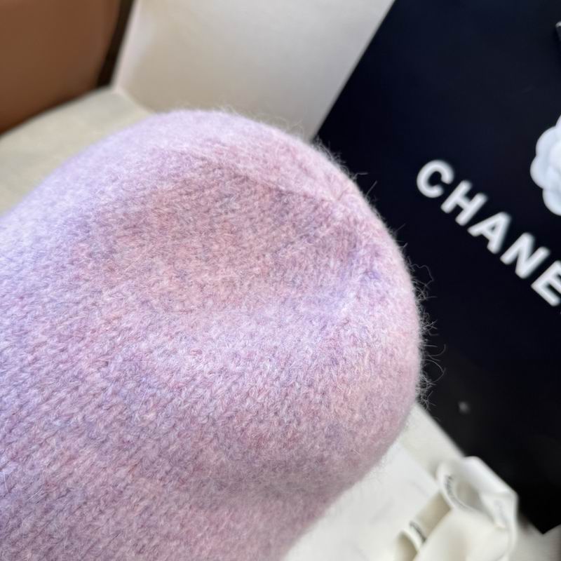 Chanel hat (520)