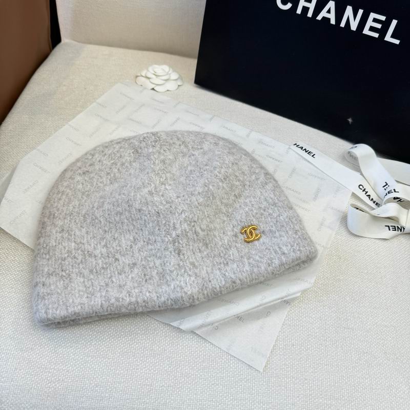 Chanel hat (527)