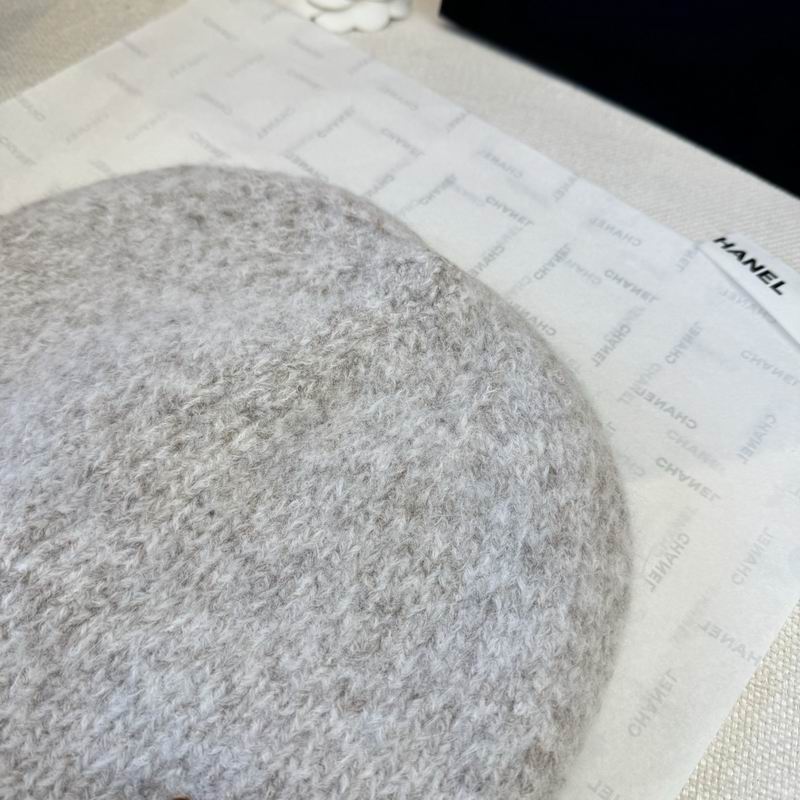 Chanel hat (529)