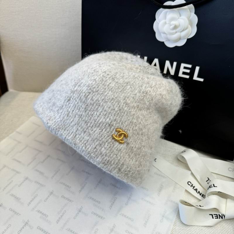 Chanel hat (531)