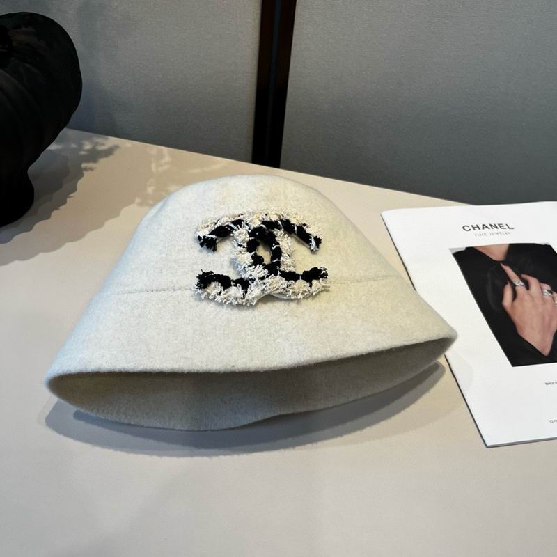 Chanel hat (555)