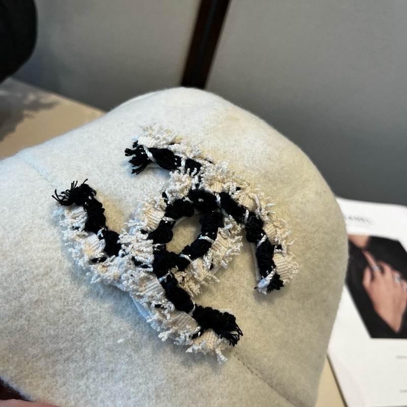 Chanel hat (556)