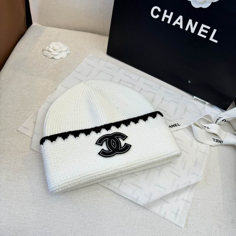 Chanel hat (586)