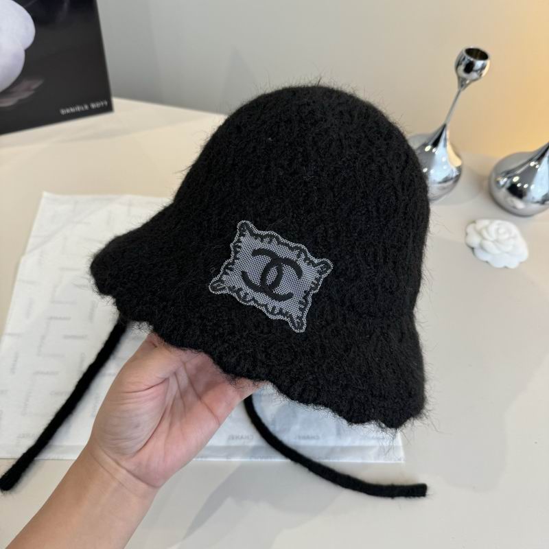 Chanel hat (667)