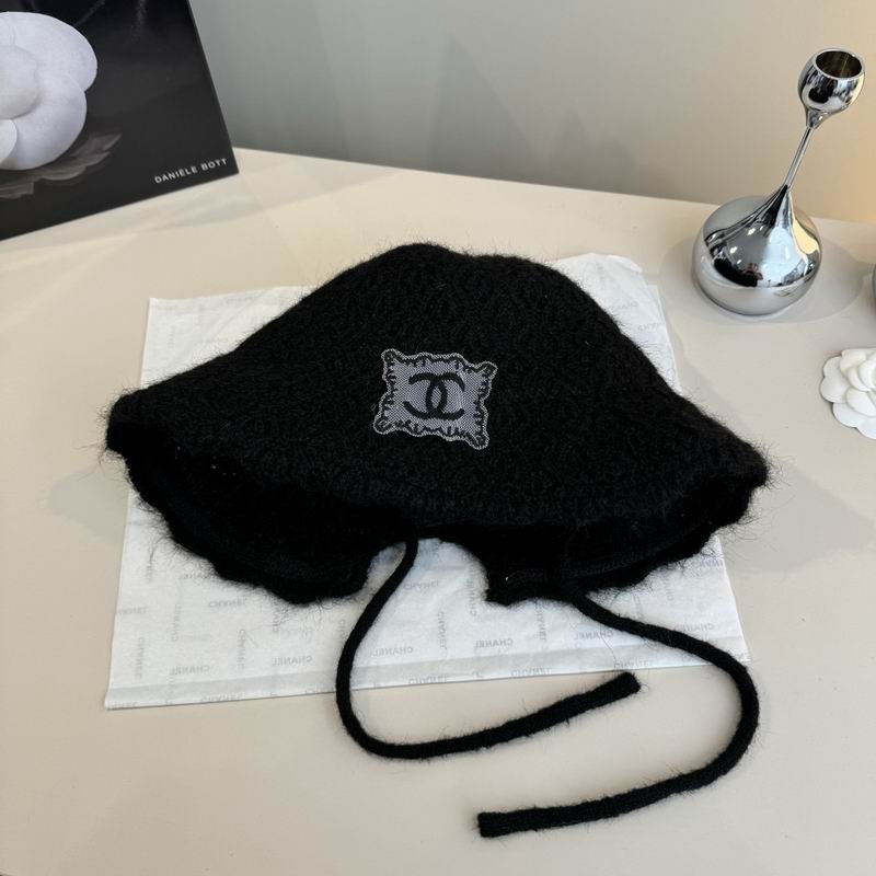 Chanel hat (671)