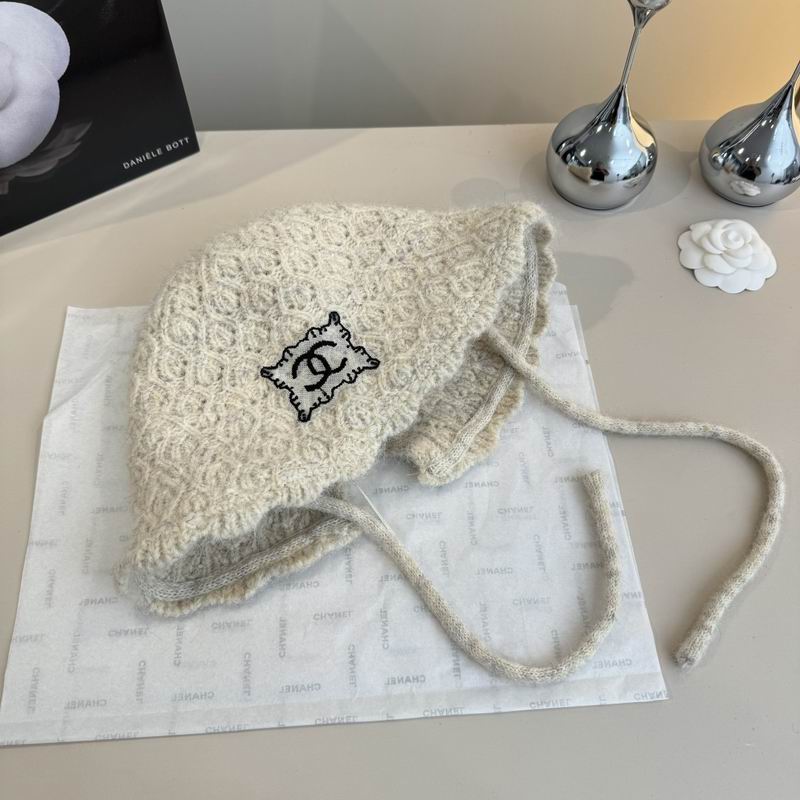 Chanel hat (673)