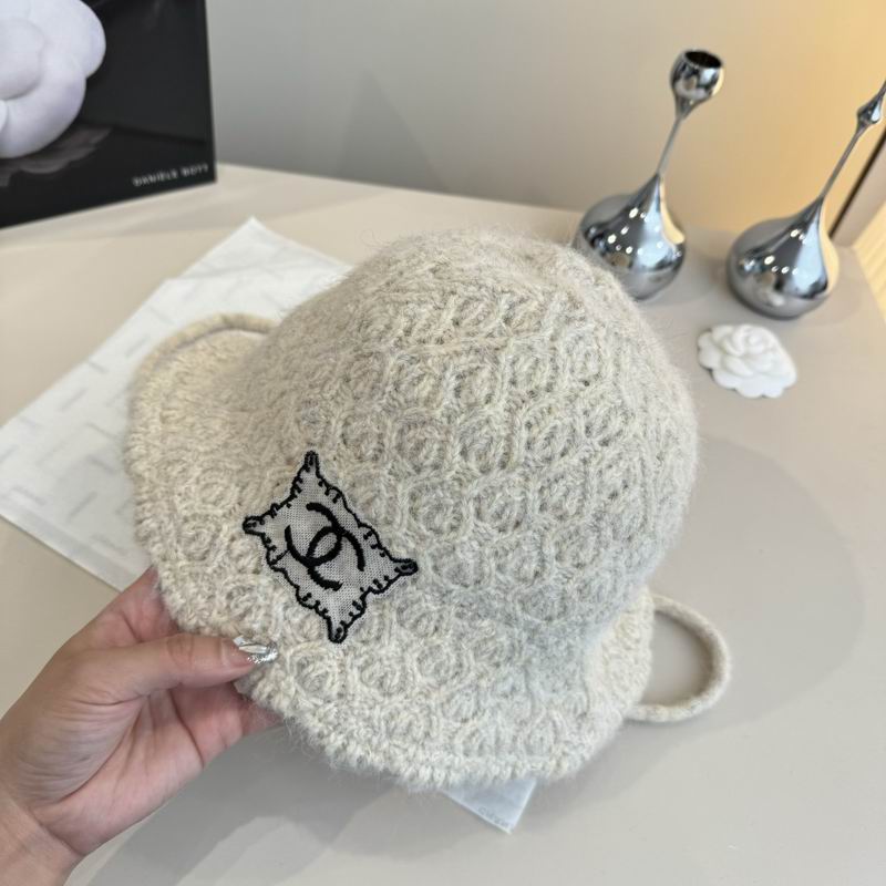 Chanel hat (676)