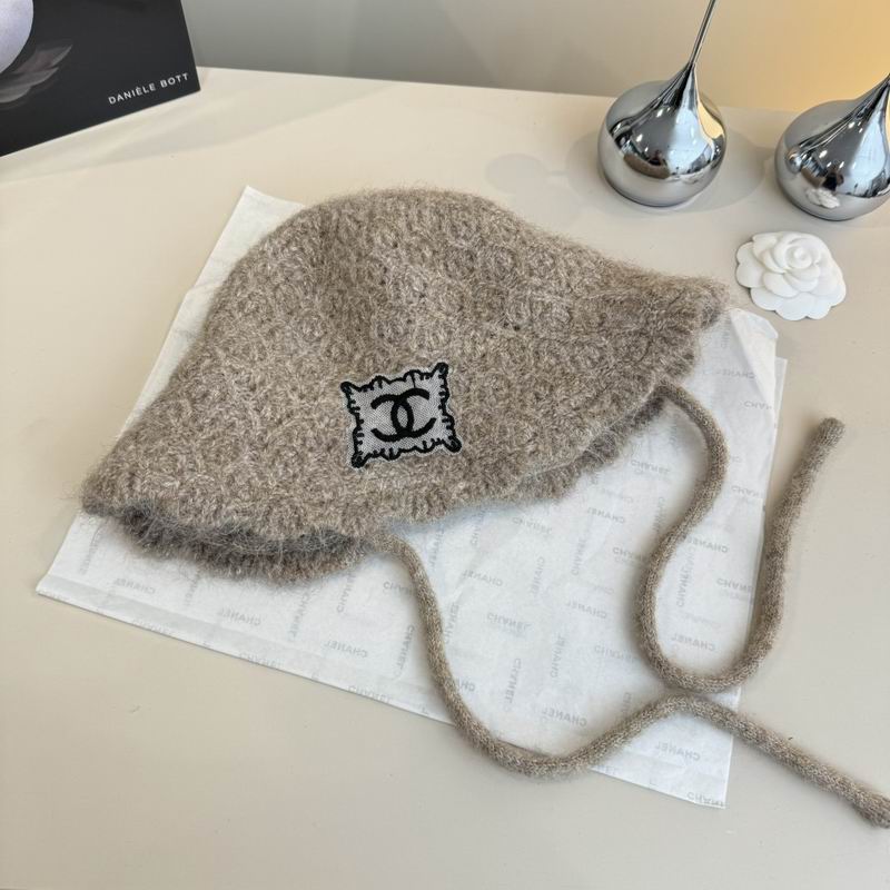 Chanel hat (687)