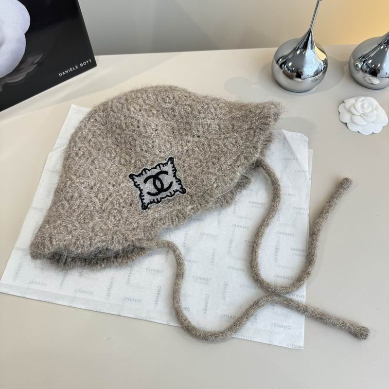Chanel hat (688)