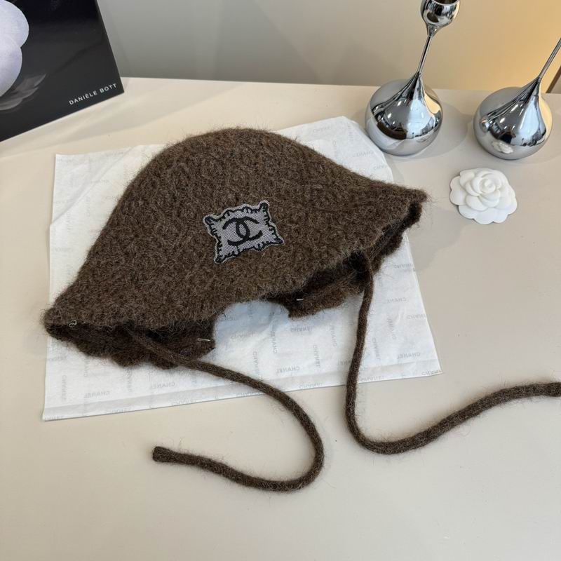 Chanel hat (697)