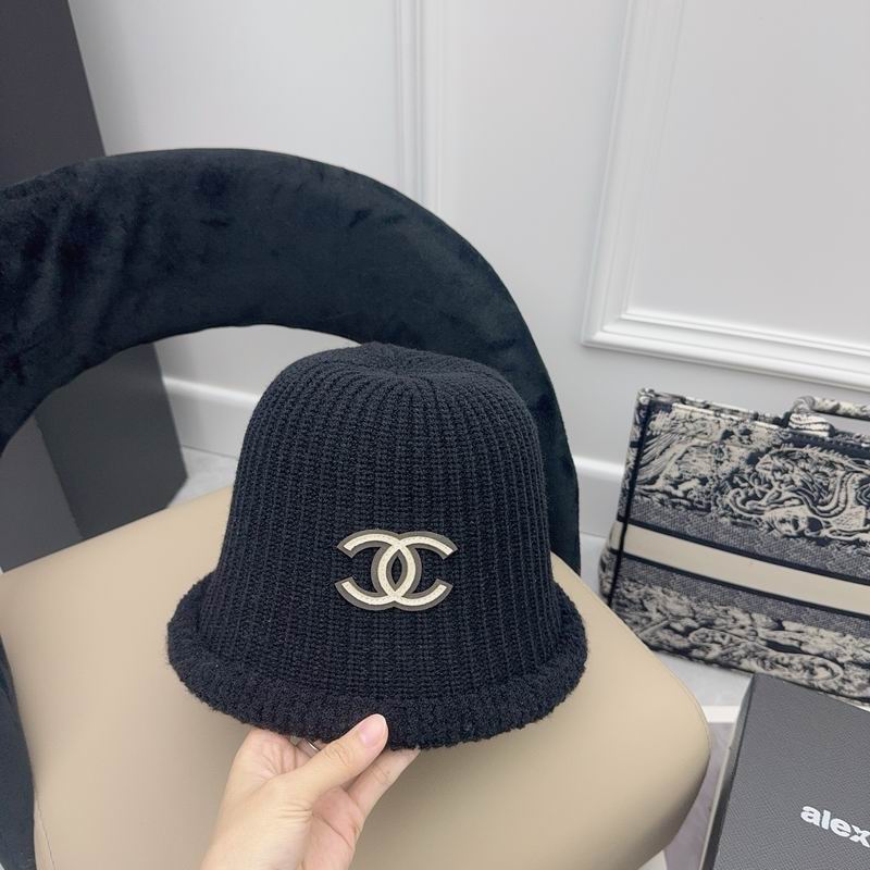 Chanel hat (703)