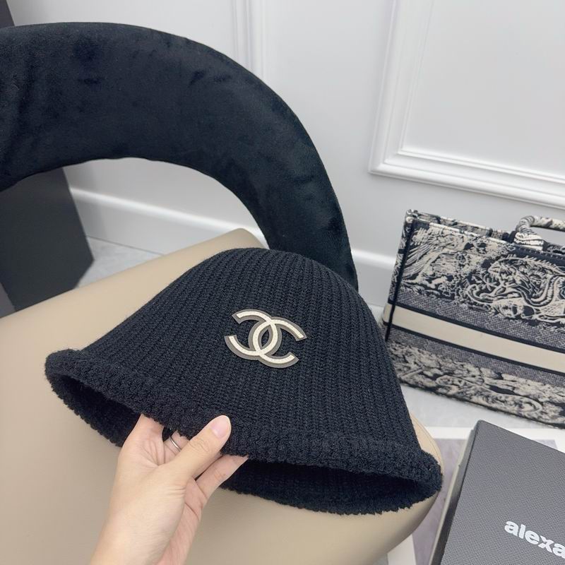 Chanel hat (706)