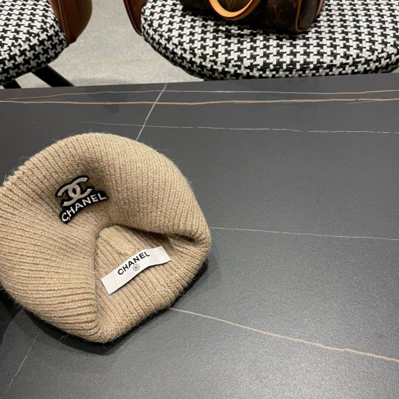 Chanel hat (732)