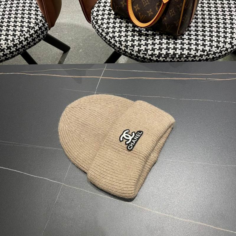 Chanel hat (735)