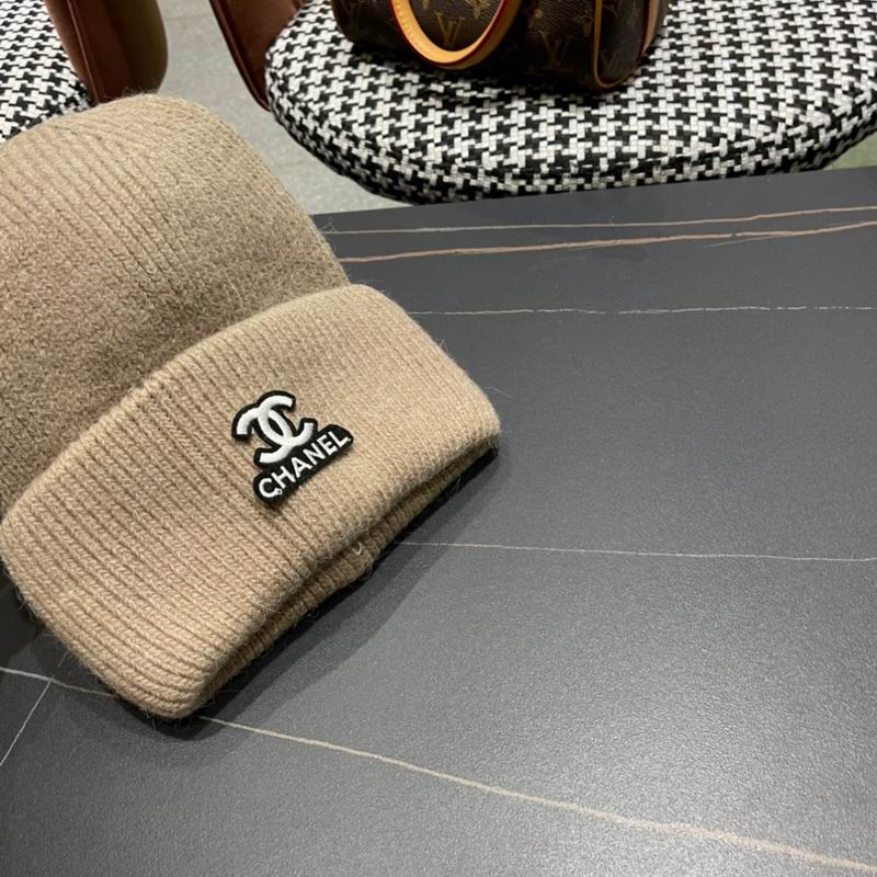 Chanel hat (736)