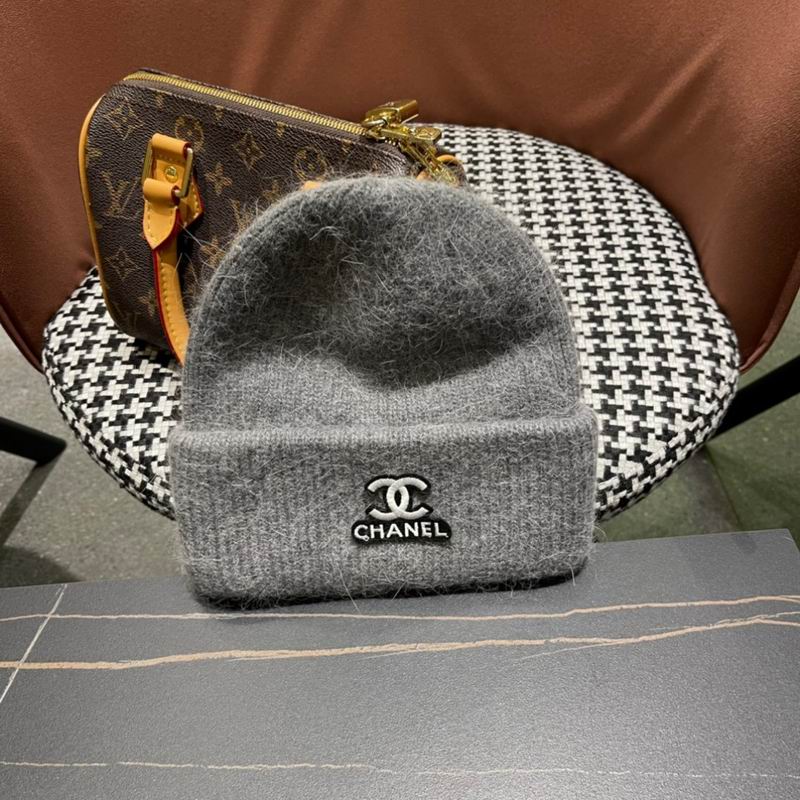 Chanel hat (748)