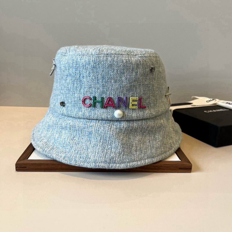 Chanel hat (956)