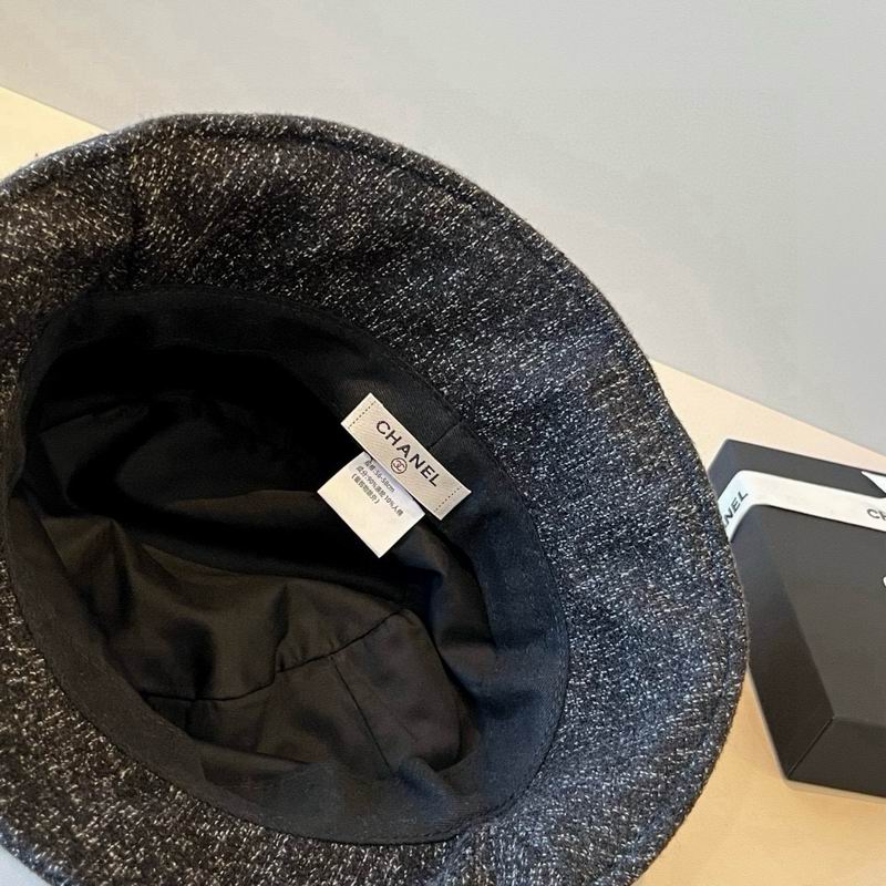 Chanel hat (958)