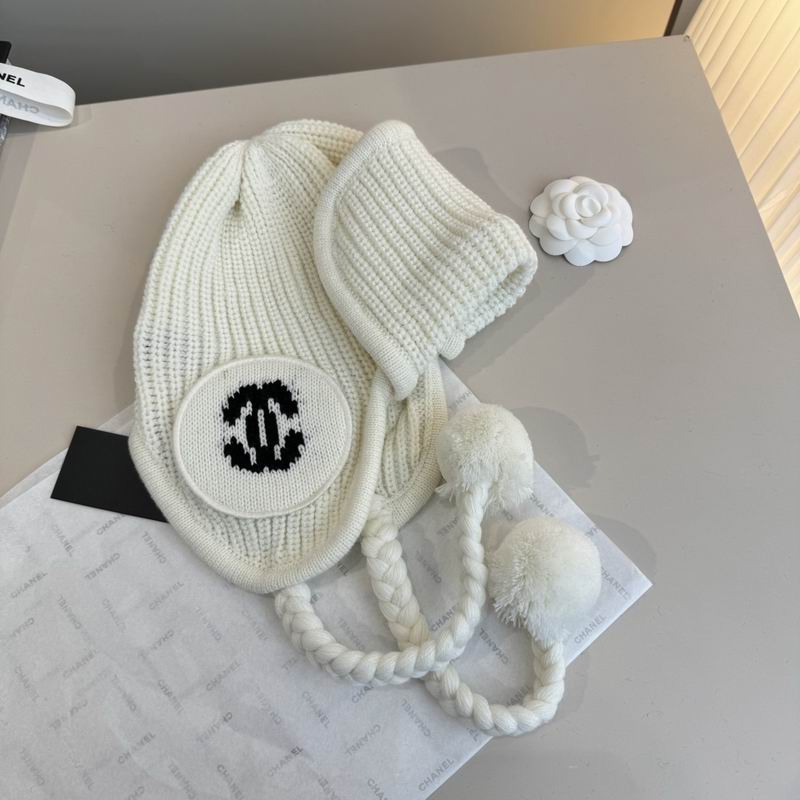 Chanel hat (981)