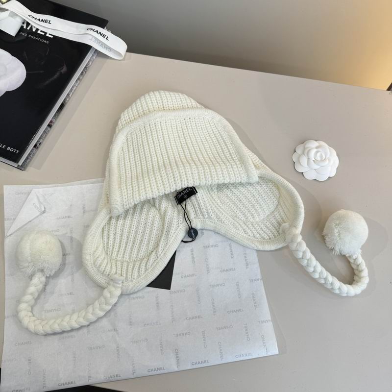 Chanel hat (983)