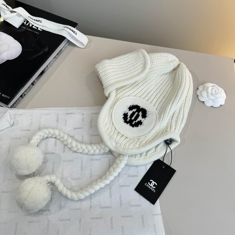 Chanel hat (986)