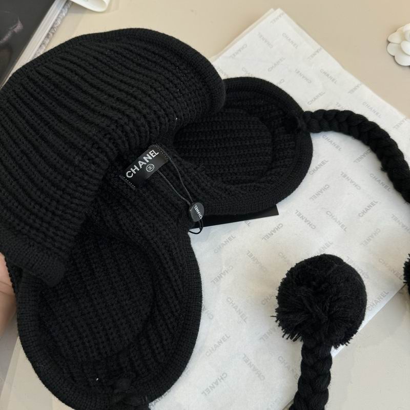 Chanel hat (989)