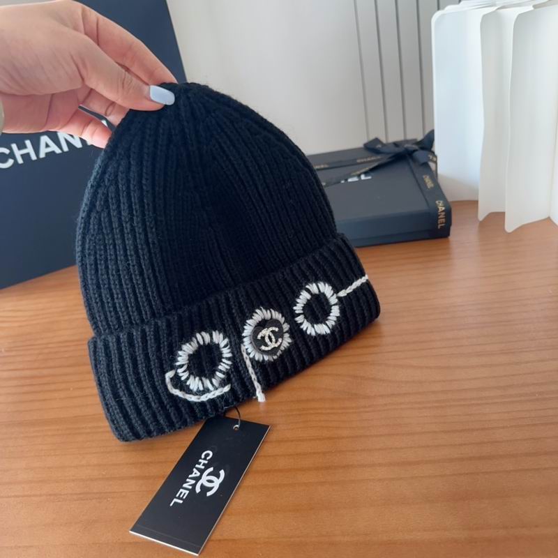 Chanel hat dx (1675)