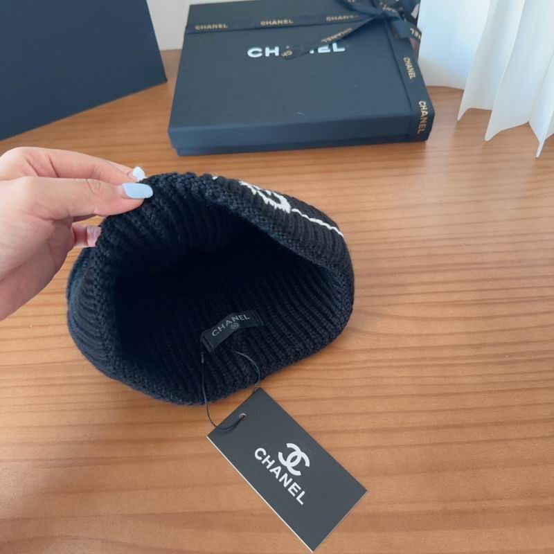 Chanel hat dx (1680)