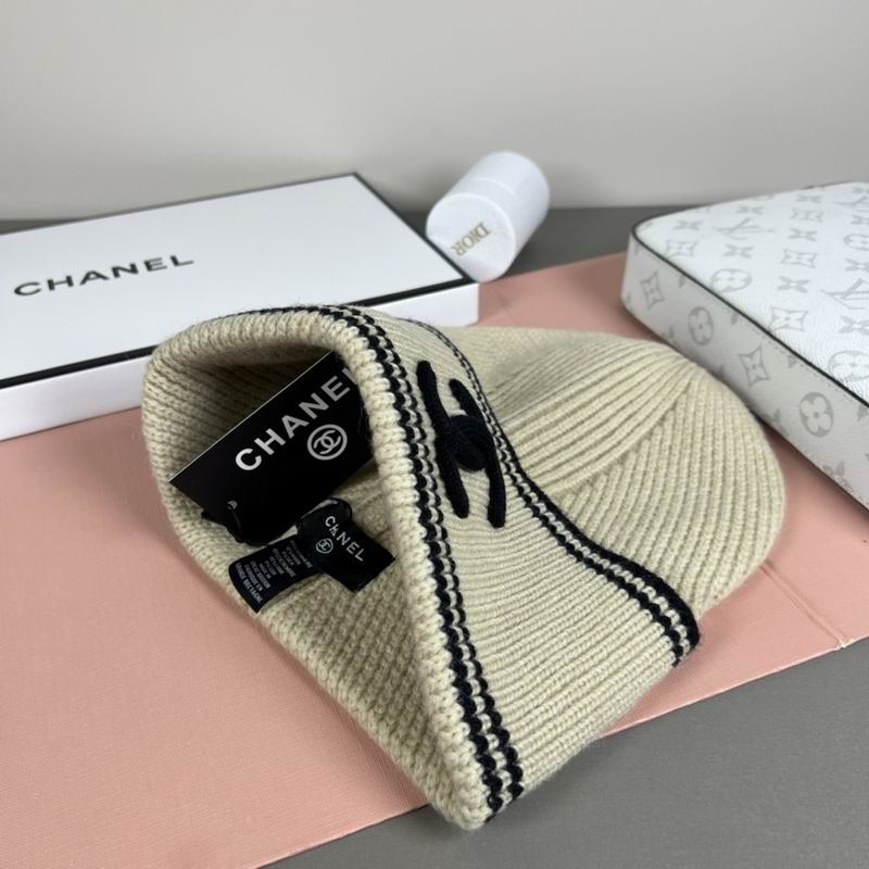 Chanel hat dx (1947)