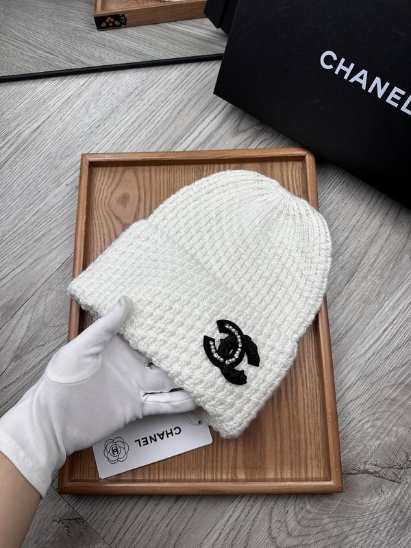 Chanel hat dx (220)