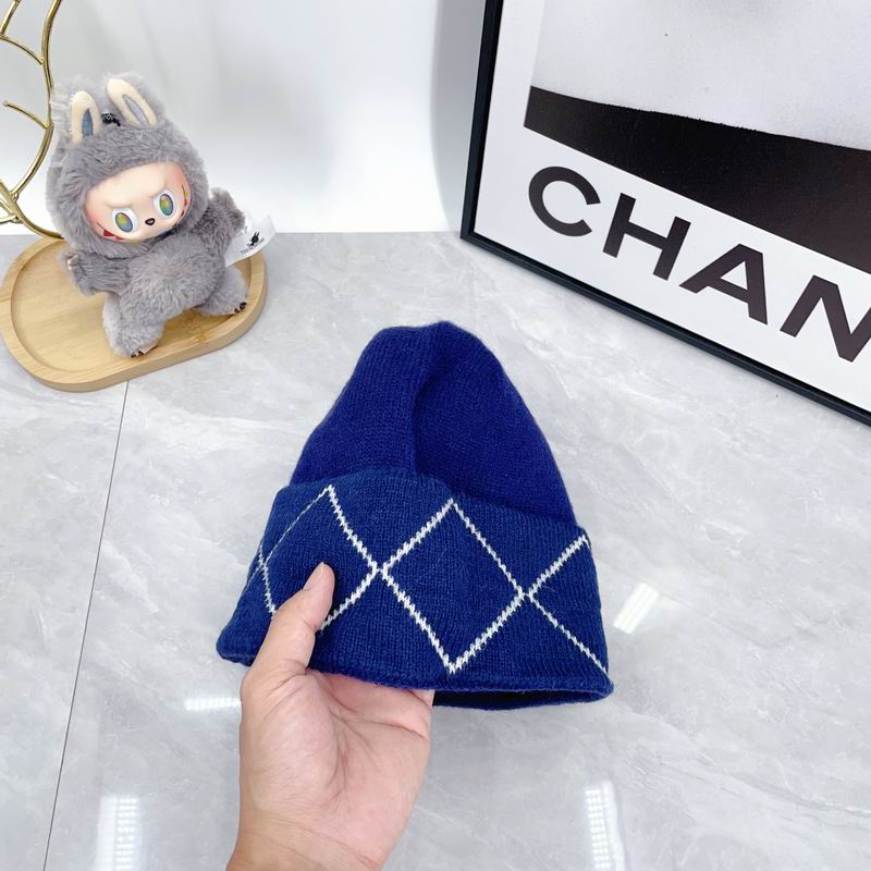 Chanel hat dx (2330)