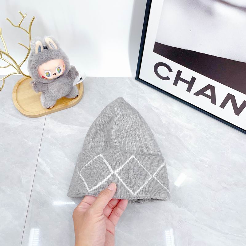 Chanel hat dx (2339)