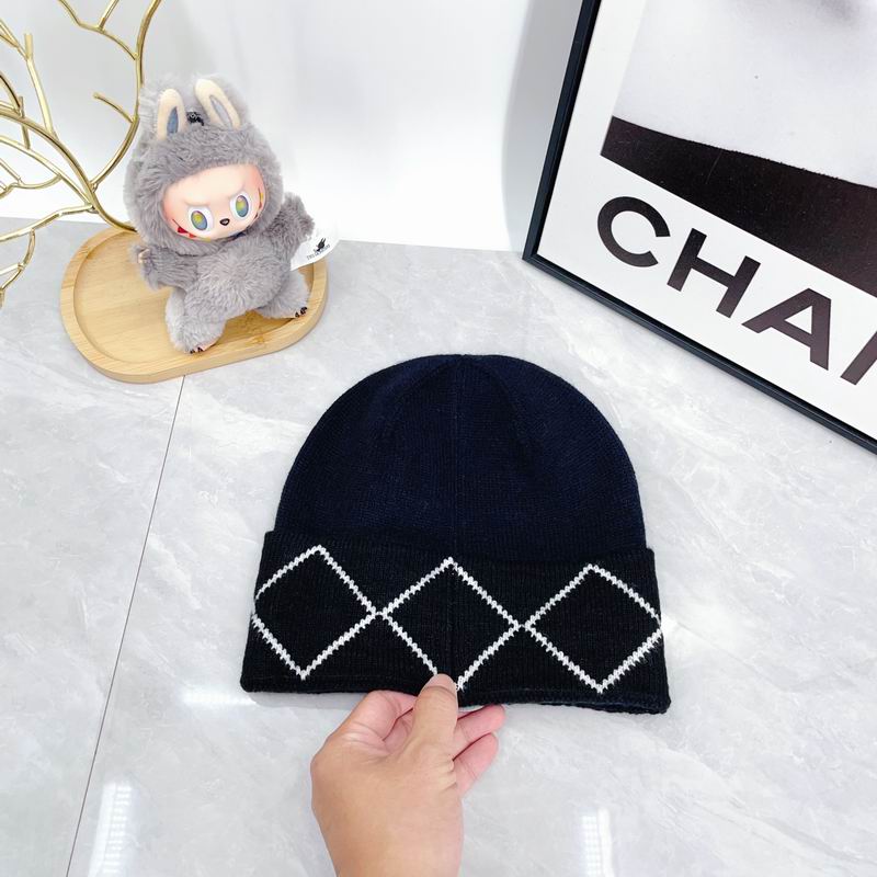 Chanel hat dx (2347)