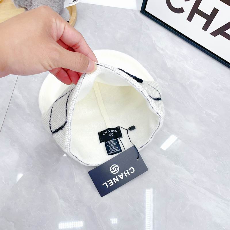 Chanel hat dx (2355)