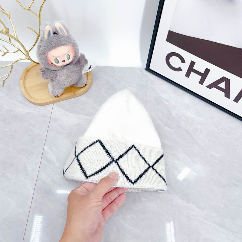 Chanel hat dx (2357)