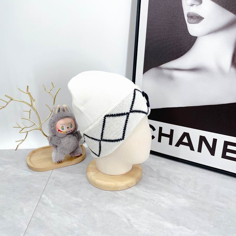 Chanel hat dx (2361)